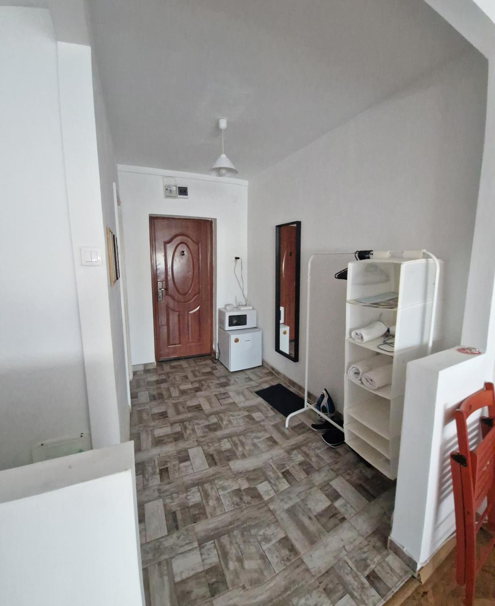 Studio Nefumatori Sunny Place, Self Check In Крайова Экстерьер фото